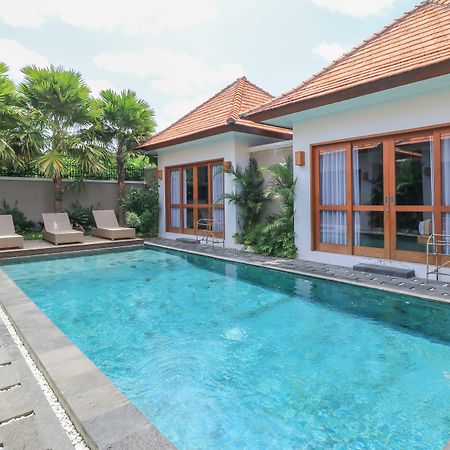 Mella Villas Jimbaran Kuta Selatan Exterior foto